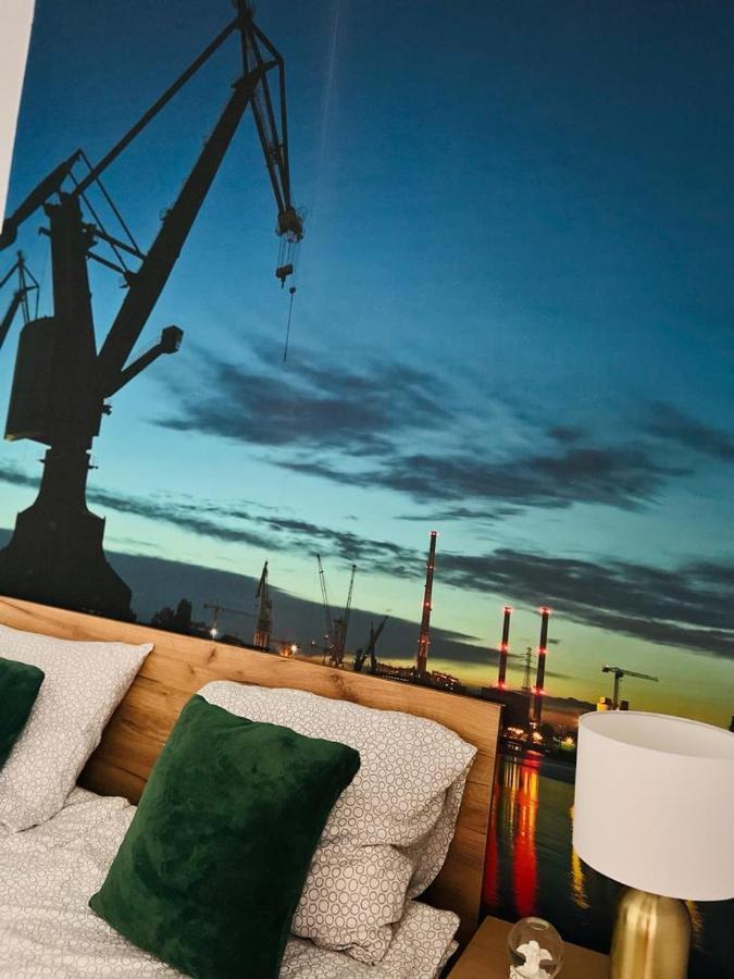 Gold Box Apartament กดัญสก์ ภายนอก รูปภาพ